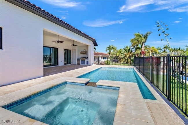 Foto del edificio - 155 SW 51st Terrace