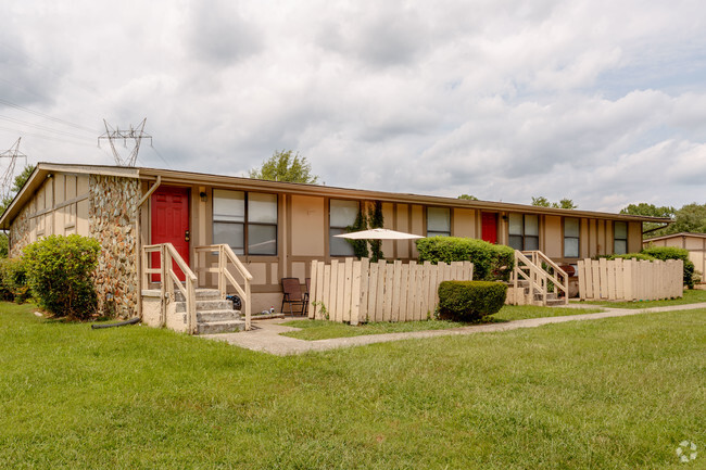 Frente - Cottages at Drakes Creek