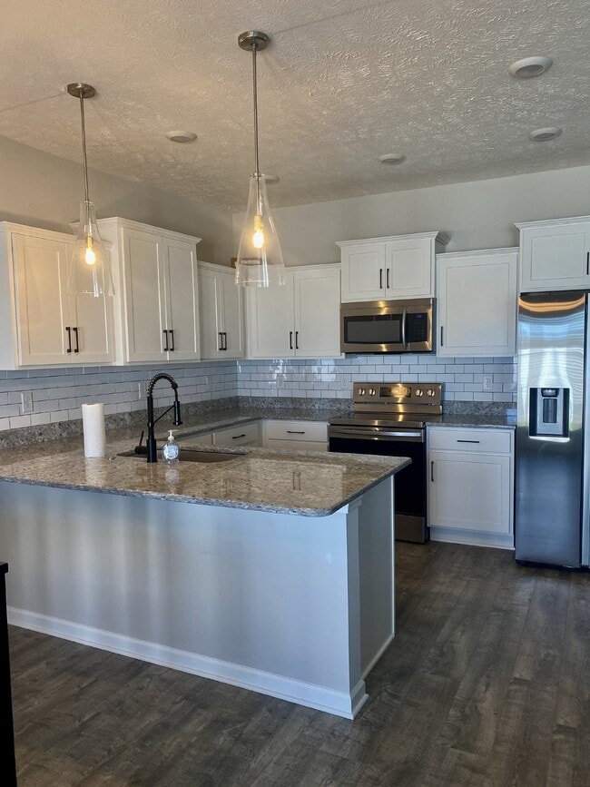 Foto del edificio - Beautiful Murfreesboro Townhome!