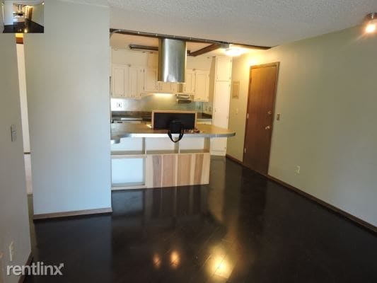 Building Photo - 2100 Minerva Way