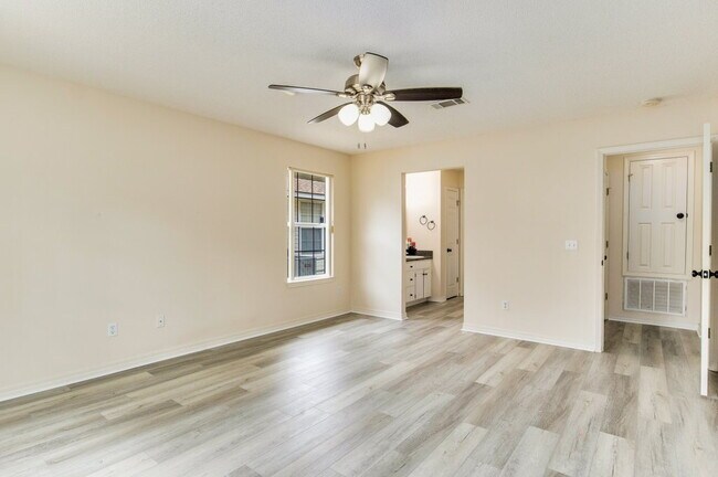 Building Photo - Welcome to this radiant and exquisite home...