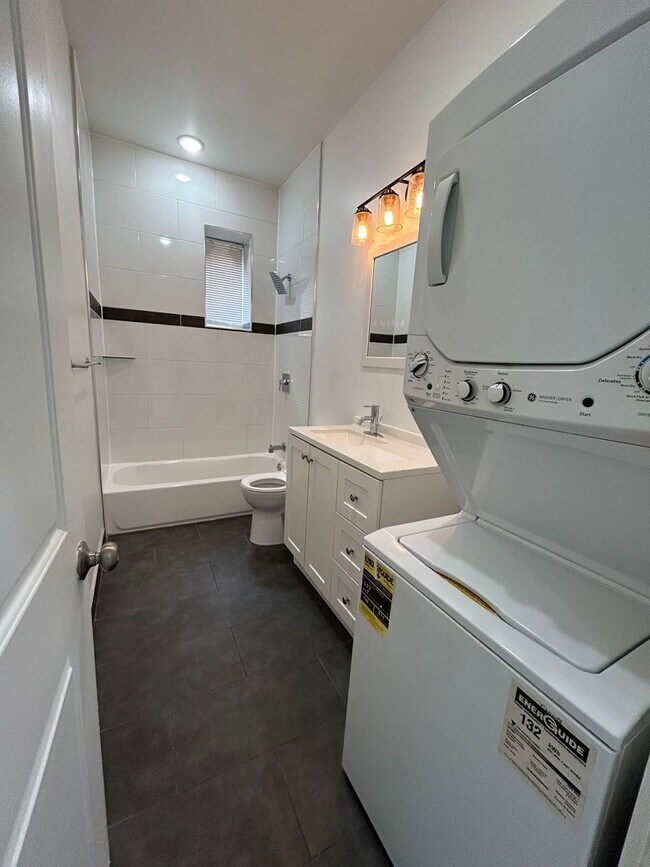 Building Photo - 5703 W Girard Ave