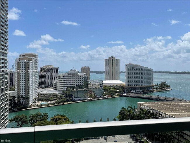 Foto del edificio - 2 br, 2 bath Condo - 500 Brickell Ave Apt ...