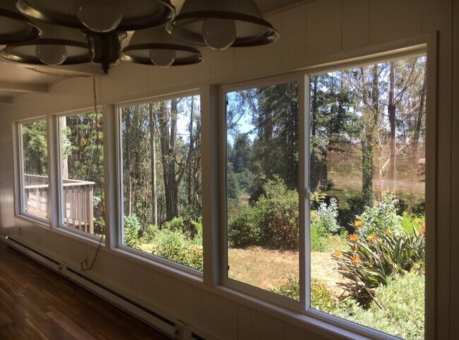 Foto del edificio - 221 Gillette Rd