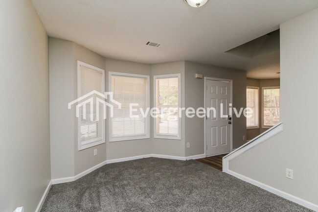 Building Photo - 3920 Cypress Pointe Dr