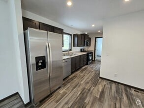 Building Photo - 361 Brutus Dr