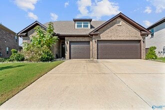 Building Photo - 220 Jubilee Cir