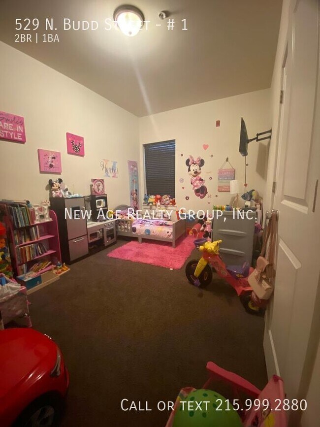 Foto del edificio - 529 Budd St