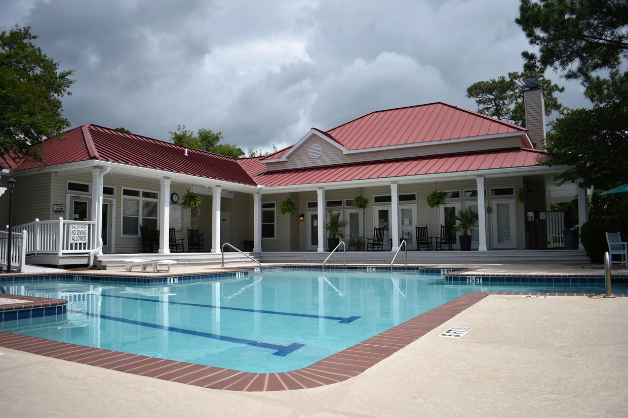 Swimming Pool - 2011 N Hwy 17