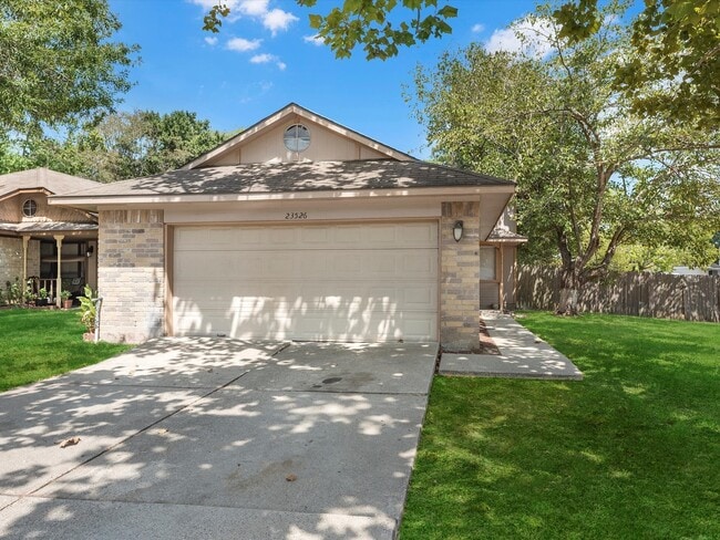 Building Photo - 23526 Tree House Ln