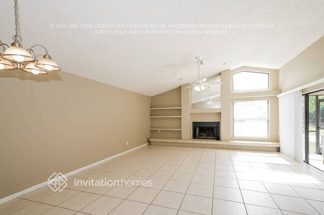 Foto del edificio - 3214 N Thackery Wy
