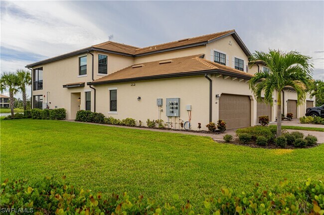 Building Photo - 2375 Montserrat Ln