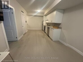 Building Photo - 3220 William Coltson Ave