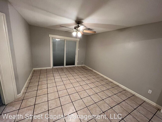 Building Photo - 2 br, 1 bath House - 3757 Hemlock Ln