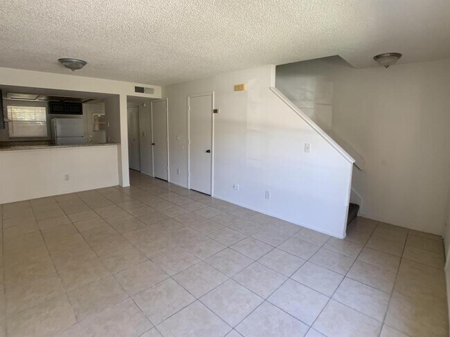Foto del edificio - 2.0 bedroom in Largo Florida 33778