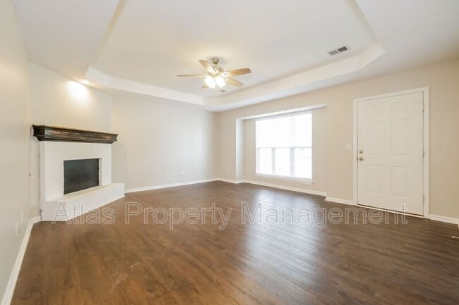 Foto del edificio - 422 Rachael Cir