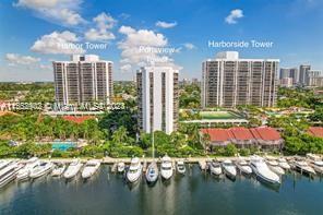 Building Photo - 3610 Yacht Club Dr