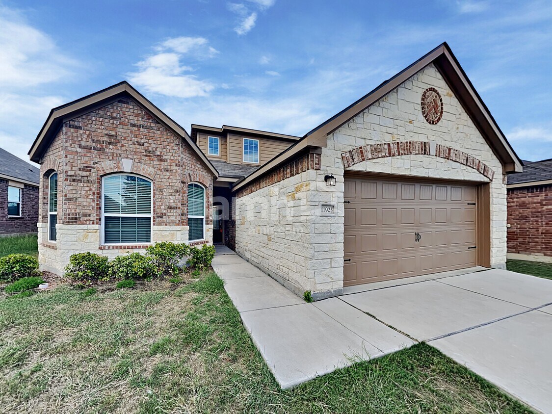 Foto principal - 11925 Luckey River