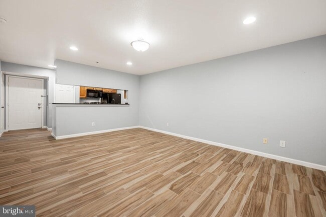 Building Photo - 3309 Wyndham Cir