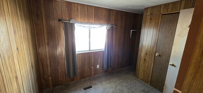 Building Photo - 324 W Blanco Blvd