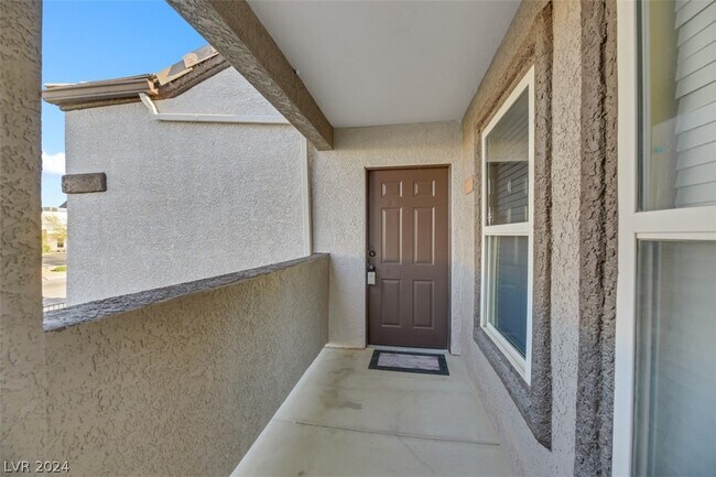 Foto del edificio - 7255 W Sunset Rd