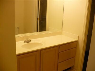 Foto del edificio - 601 Sherard Cir