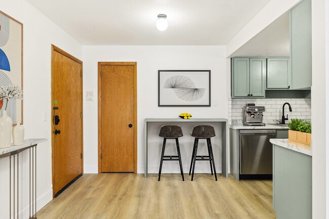 Building Photo - Karmel Apartments