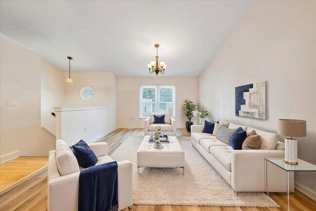 Foto del edificio - 2823 Lansing Dr SW