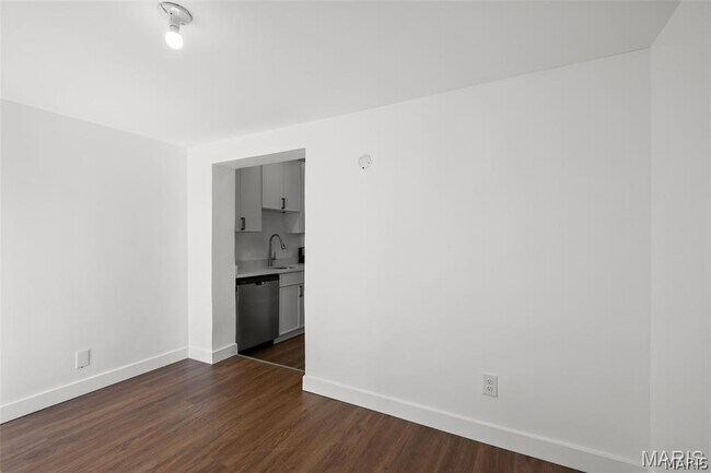 Foto del edificio - 4936 Shaw Ave