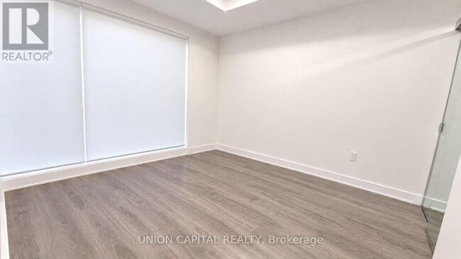 Building Photo - 4130 Parkside Village Dr