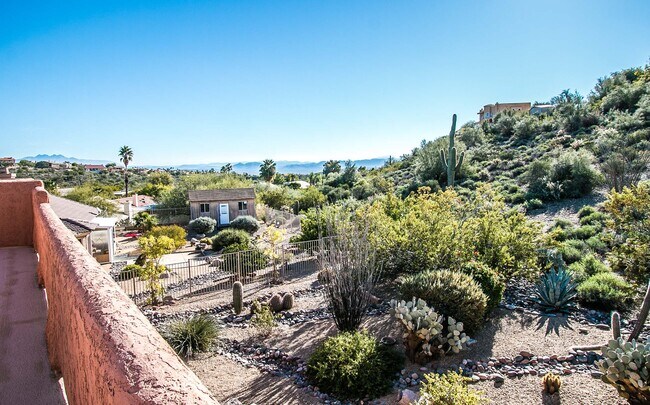 Building Photo - 15223 E Aspen Dr