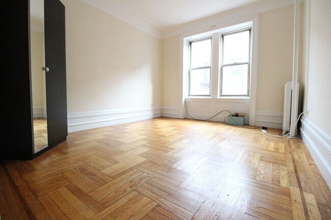 Building Photo - 508 West 112th Street