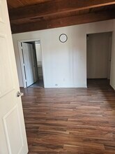 Building Photo - 6323 Lindley Ave