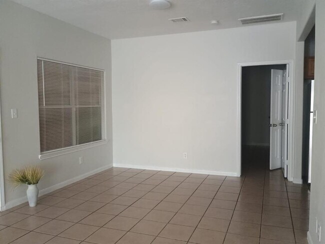 Building Photo - 8106 Rhobell St