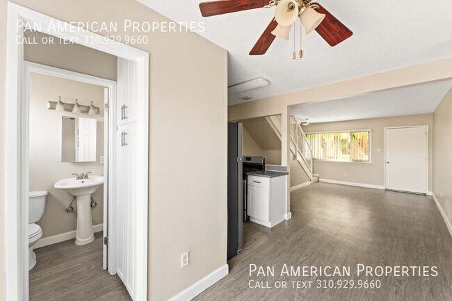 Foto del edificio - 15443 Van Buren St