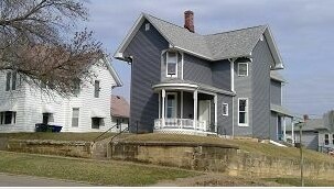 Primary Photo - 2701 Pershing Blvd