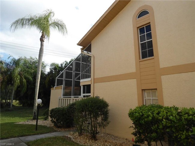 Building Photo - 13141 Whitehaven Ln