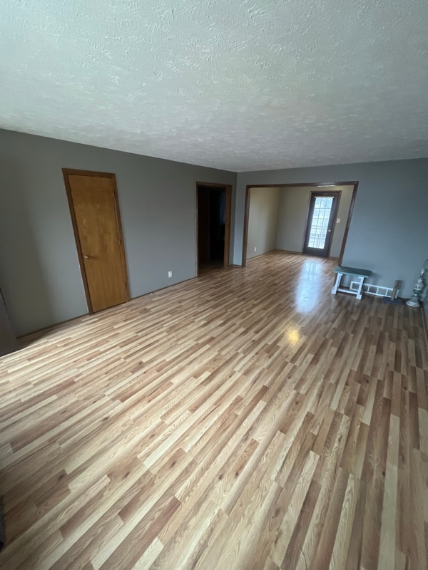 Building Photo - 408 W Hedde St