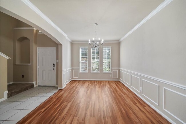Building Photo - 960 Oak Glen Dr
