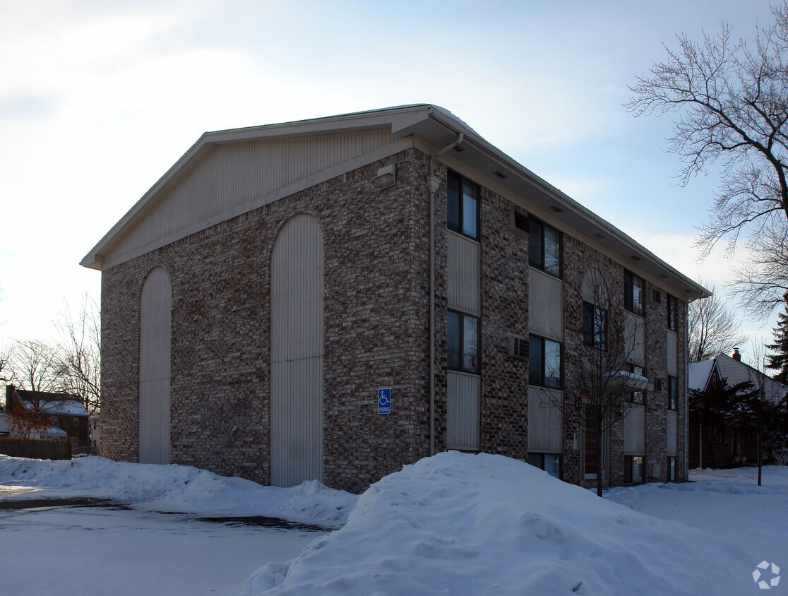 Foto del edificio - 531 Williamsdale Dr