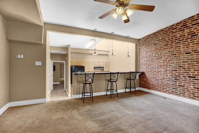 Photo - 1103 Light St Apartment