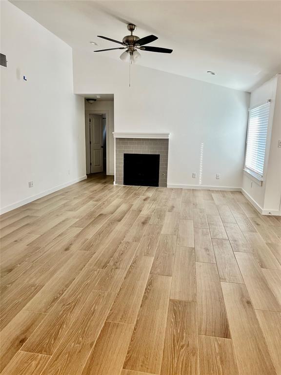 Foto del edificio - 12905 Covington Trail