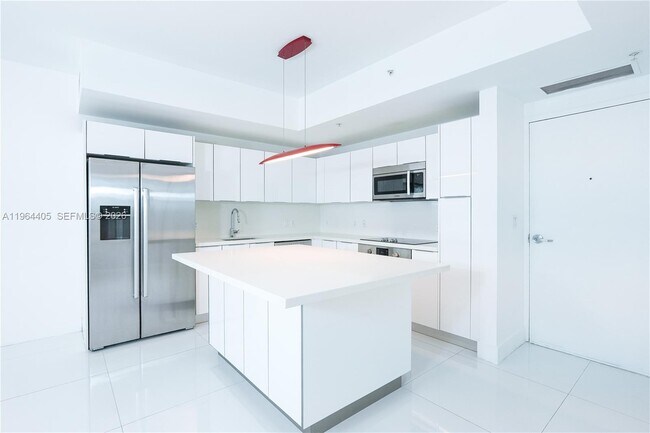 Foto del edificio - 1010 SW 2nd Ave