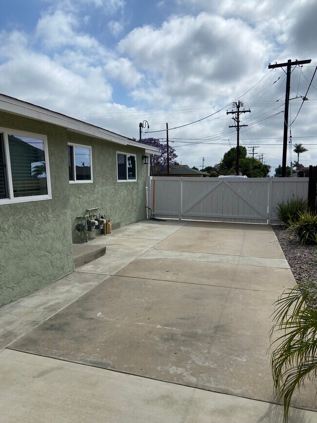 Gated, large driveway. - 1151 First Ave
