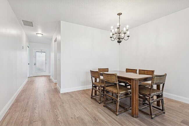 Foto del edificio - 1421 NW 20th Ave