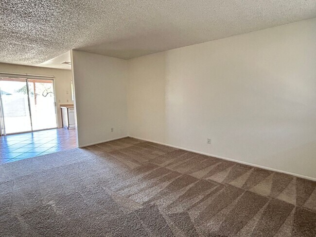 Foto del edificio - Tempe 3Bed, 2Bath Single Story Home