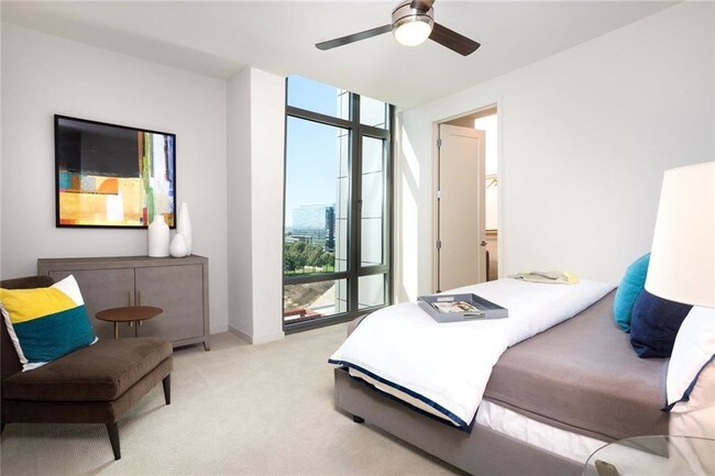 Foto del edificio - 7201 Dallas Pkwy