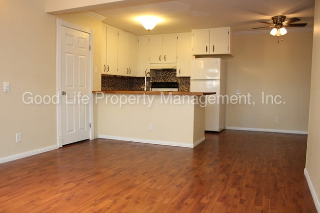 Building Photo - 3550 Ruffin Rd