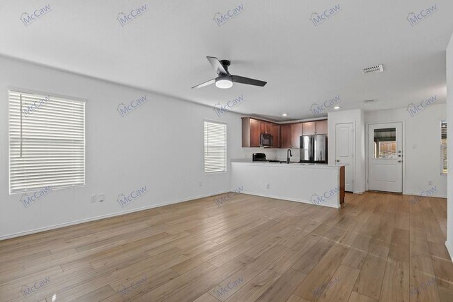 Foto del edificio - 9729 Motley Dr