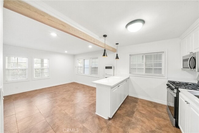 Foto del edificio - 274 Cliff Dr